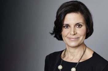 Curadora Lúcia Gurovitz