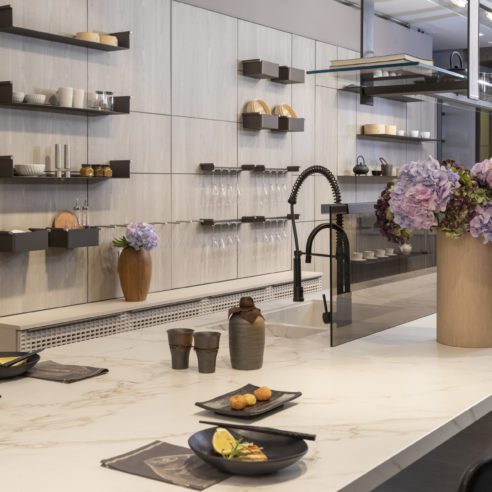 Linha Move assinada por Vivian Coser para Ornare