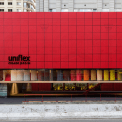 Fachada-Uniflex