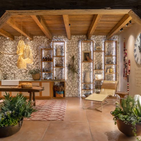 Pedras naturais Roccio Travertino | Projeto: | Foto: Renato Navarro