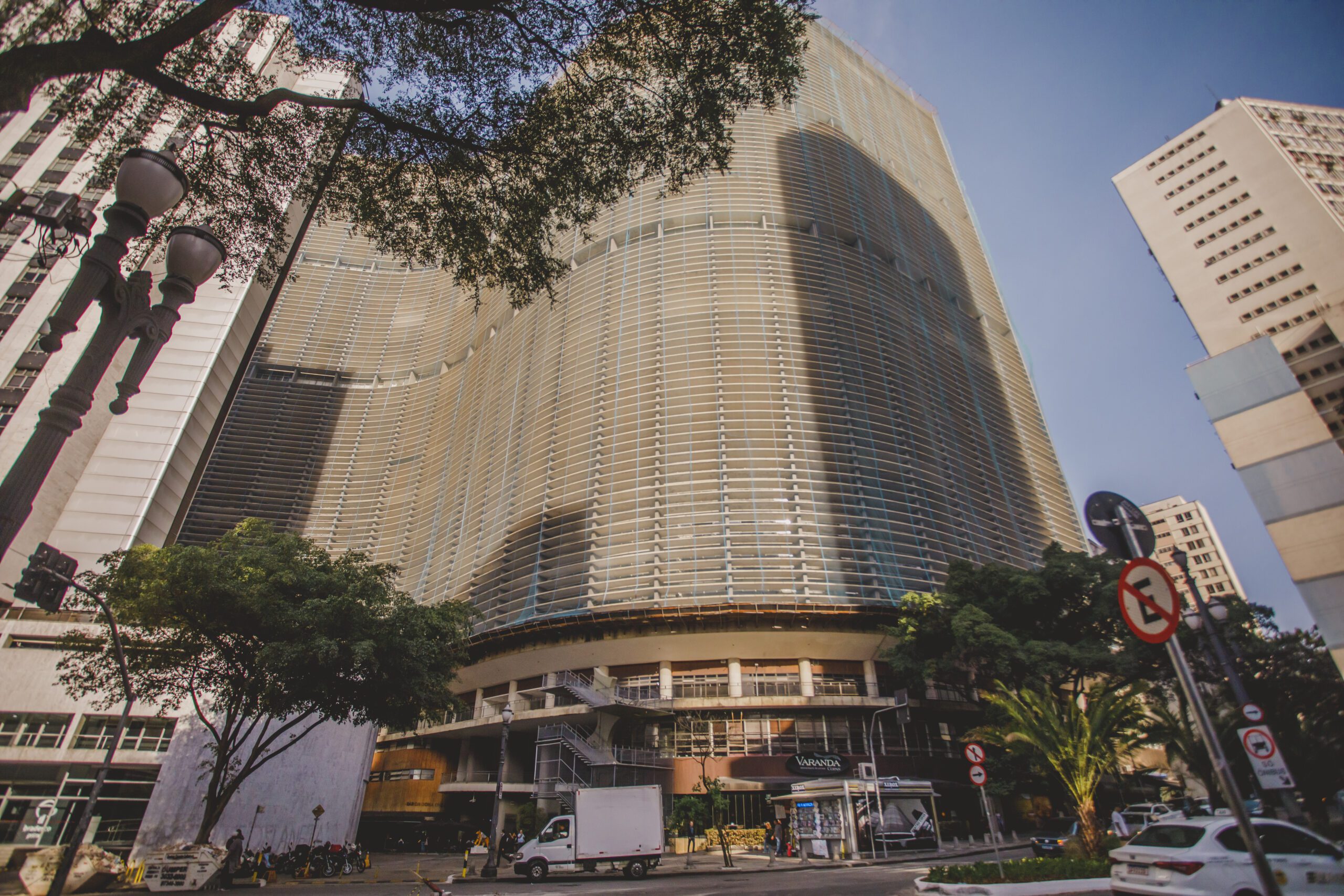 Edifício Copan, projetado por Oscar Niemeyer, no Centro de São Paulo | Foto: Divulgação