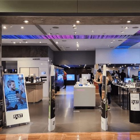 Unidade da Fast Shop no Shopping Iguatemi, onde está marcado um dos Fast Talks | Foto: Divulgação