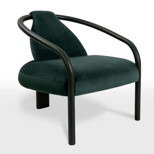 Poltrona Delgadinha, design de Rodrigo Ohtake para Arti| Foto: Divulgação