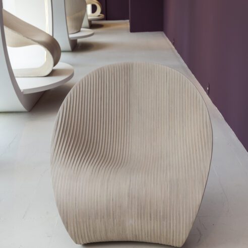 Poltrona Palm, de Alejandro Estrada do estúdio Piegatto para Artefacto B&C | Foto: Massimo Failutti